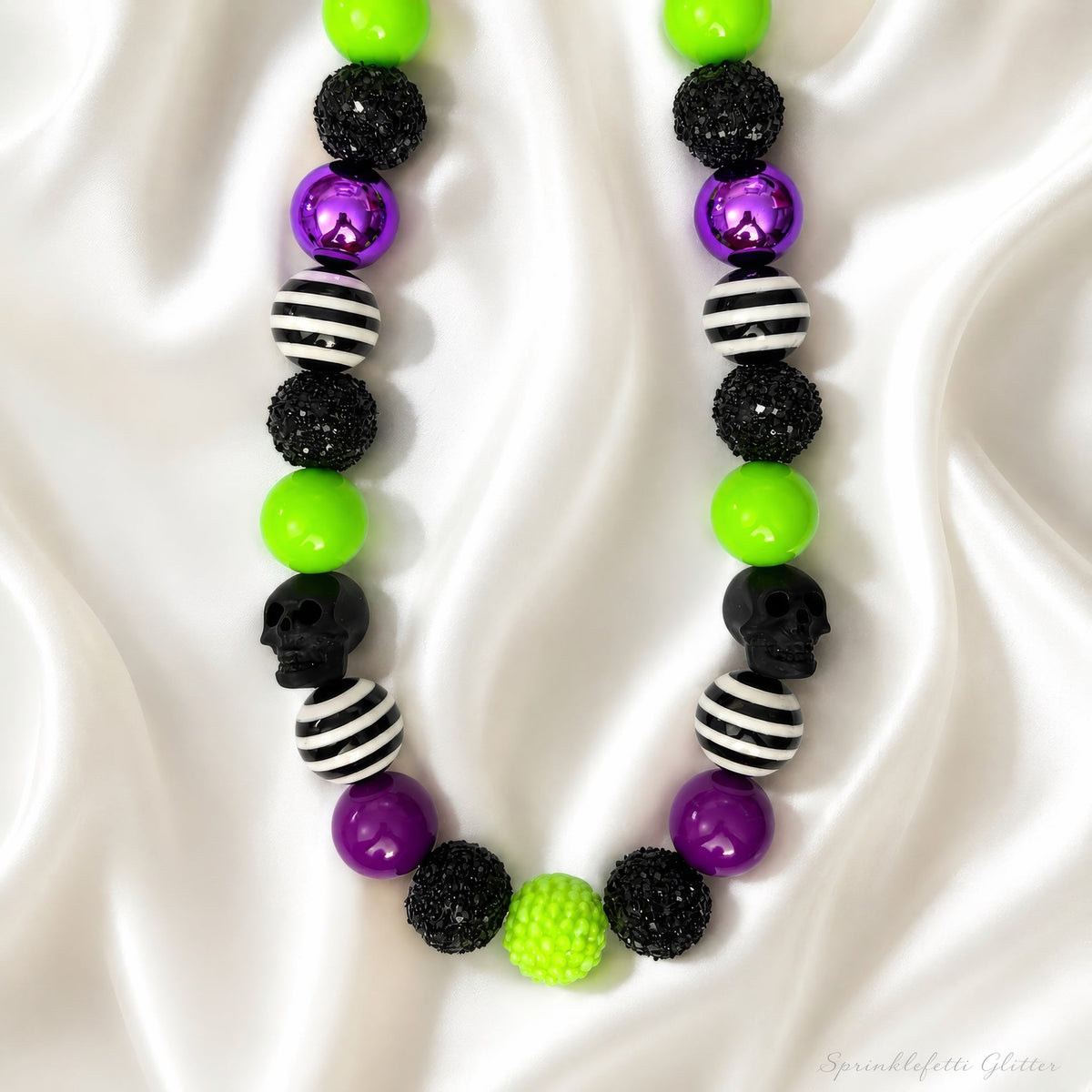 Beetle Manor Necklace — 商品画像